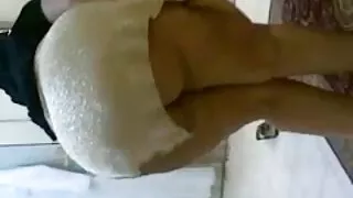 বড় নীচের কালো বেশ্য ...
