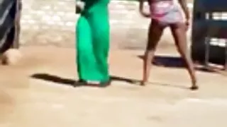 আশ্চর্যজনক ভাল আকৃতি ...