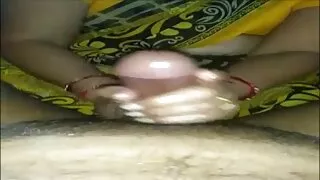 ক্ষুধার্ত কার্ভি শ্য ...